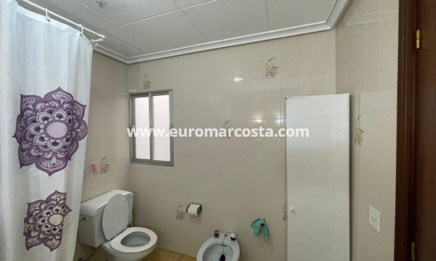 Venta - Apartamento / piso - Torrevieja - La Mata