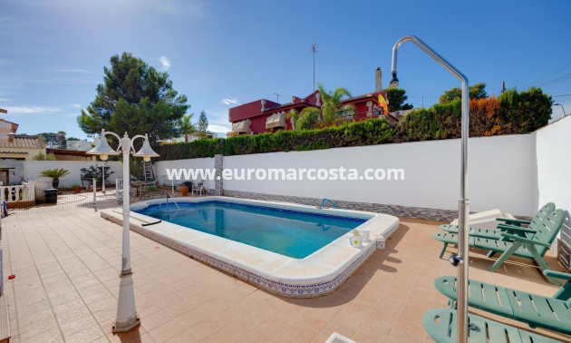 Sale - Villa - Torrevieja - La Siesta - El Salado - Torreta