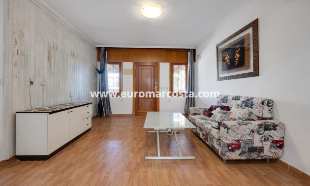 Sale - Villa - Torrevieja - La Siesta - El Salado - Torreta