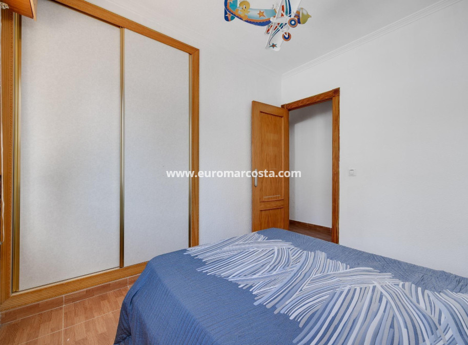 Sale - Villa - Torrevieja - La Siesta - El Salado - Torreta