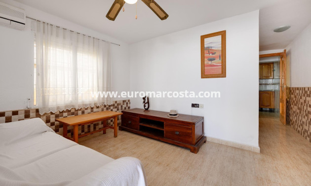 Sale - Villa - Torrevieja - La Siesta - El Salado - Torreta