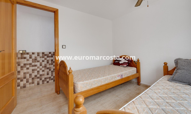 Sale - Villa - Torrevieja - La Siesta - El Salado - Torreta