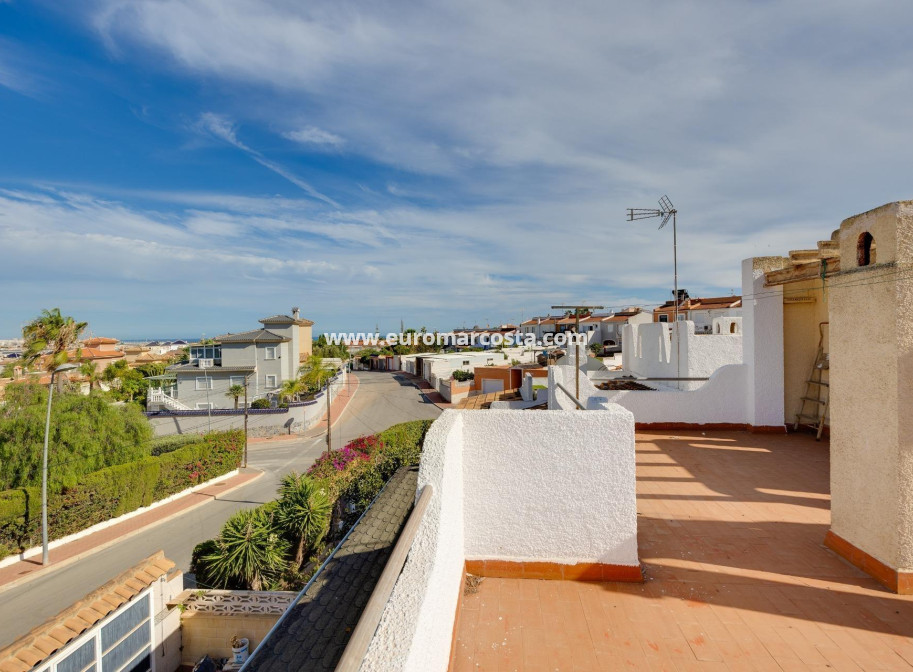 Sale - Villa - Torrevieja - La Siesta - El Salado - Torreta