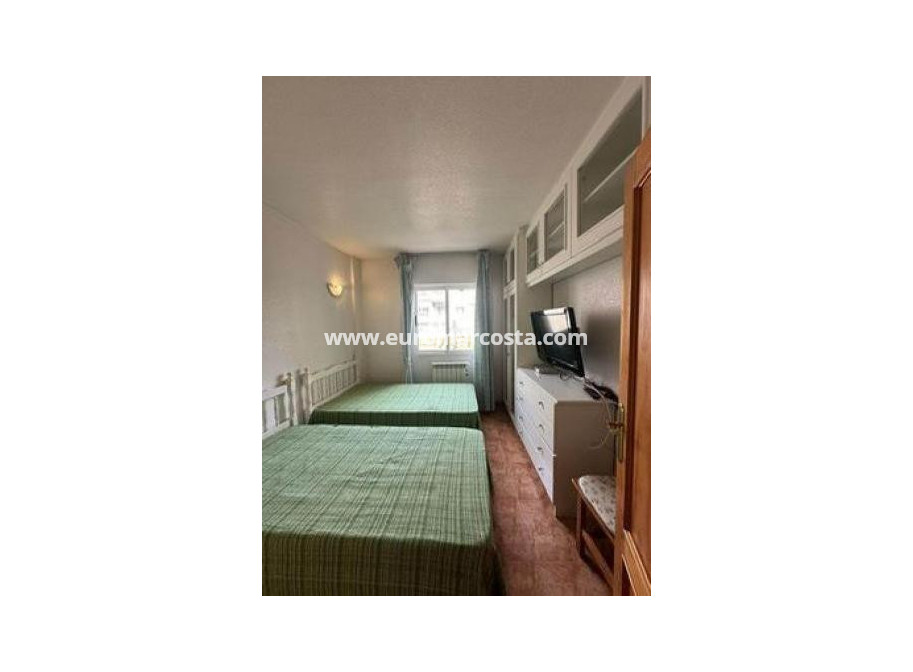 Venta - Apartamento / piso - Torrevieja - TORREVIEJA