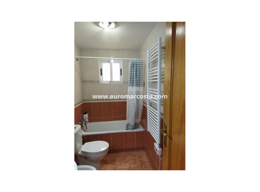 Venta - Apartamento / piso - Torrevieja - TORREVIEJA