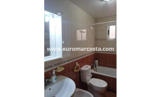 Venta - Apartamento / piso - Torrevieja - TORREVIEJA