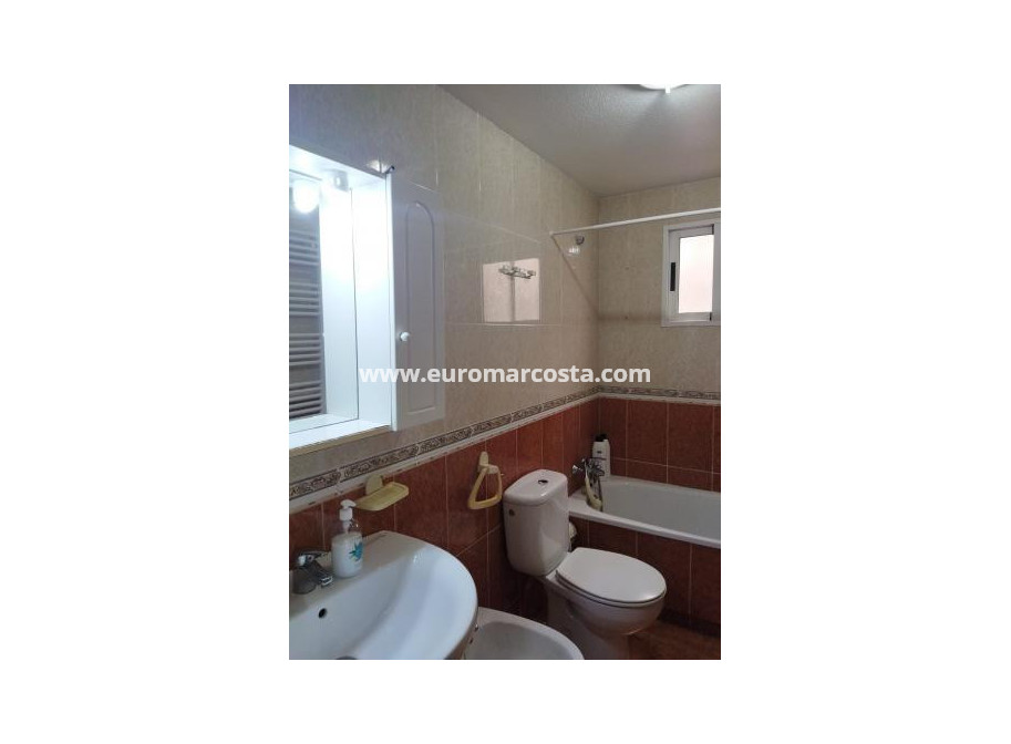 Venta - Apartamento / piso - Torrevieja - TORREVIEJA