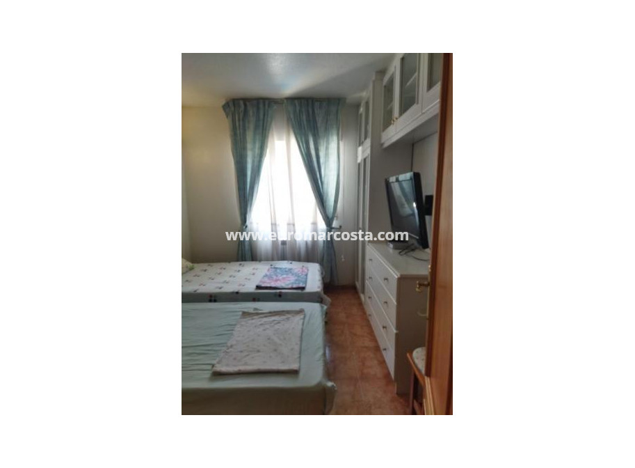 Venta - Apartamento / piso - Torrevieja - TORREVIEJA