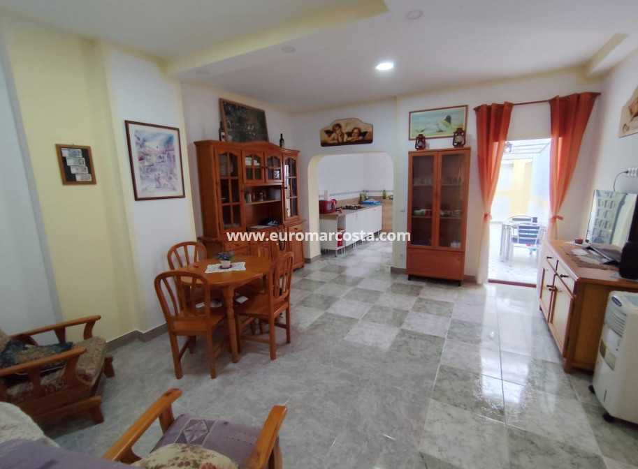 Objekte zum Wiederverkauf - Wohnung - Torrevieja - TORREVIEJA
