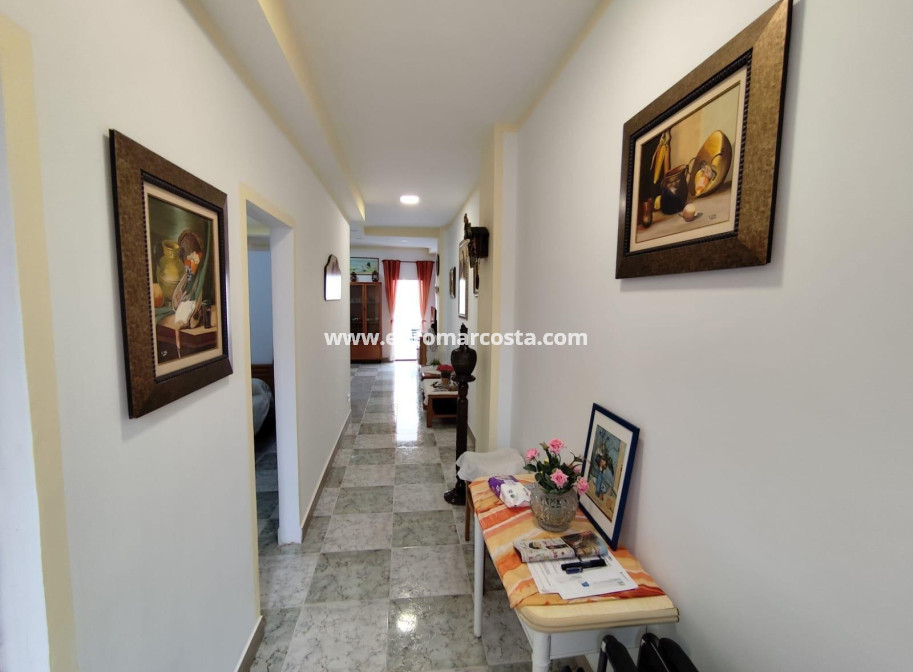 Objekte zum Wiederverkauf - Wohnung - Torrevieja - TORREVIEJA