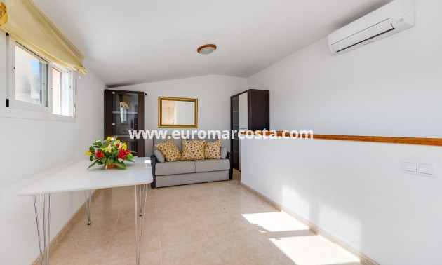 Venta - Apartamento / piso - Orihuela Costa