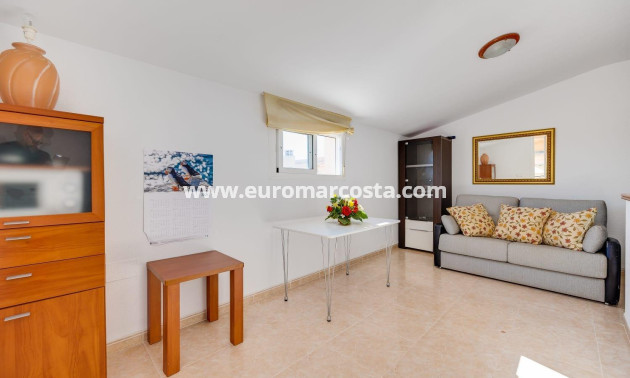 Venta - Apartamento / piso - Orihuela Costa