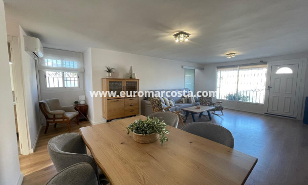 Sale - Villa - Torrevieja - Los Balcones - Los Altos del Edén