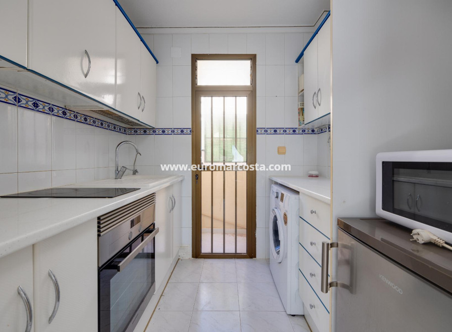 Venta - Apartamento / piso - Torrevieja - TORREVIEJA