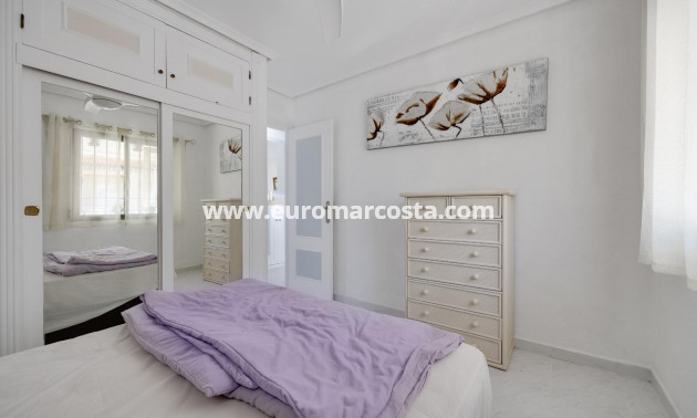 Venta - Apartamento / piso - Torrevieja - TORREVIEJA