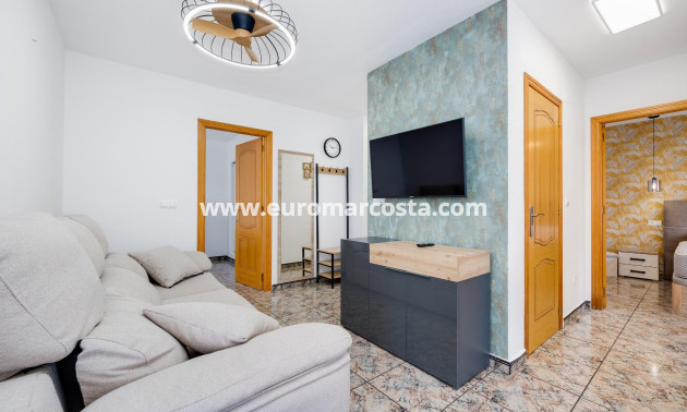 Venta - Apartamento / piso - Torrevieja - TORREVIEJA