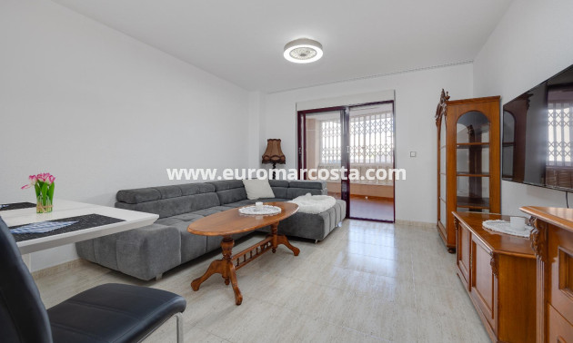 Sale - Apartment / flat - Torrevieja - TORREVIEJA