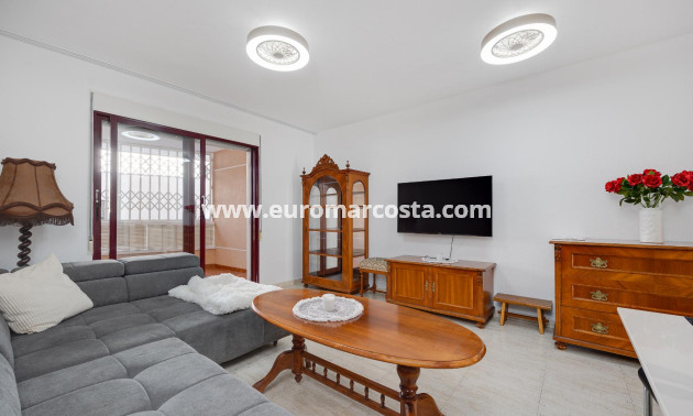 Sale - Apartment / flat - Torrevieja - TORREVIEJA