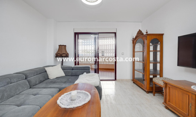 Sale - Apartment / flat - Torrevieja - TORREVIEJA