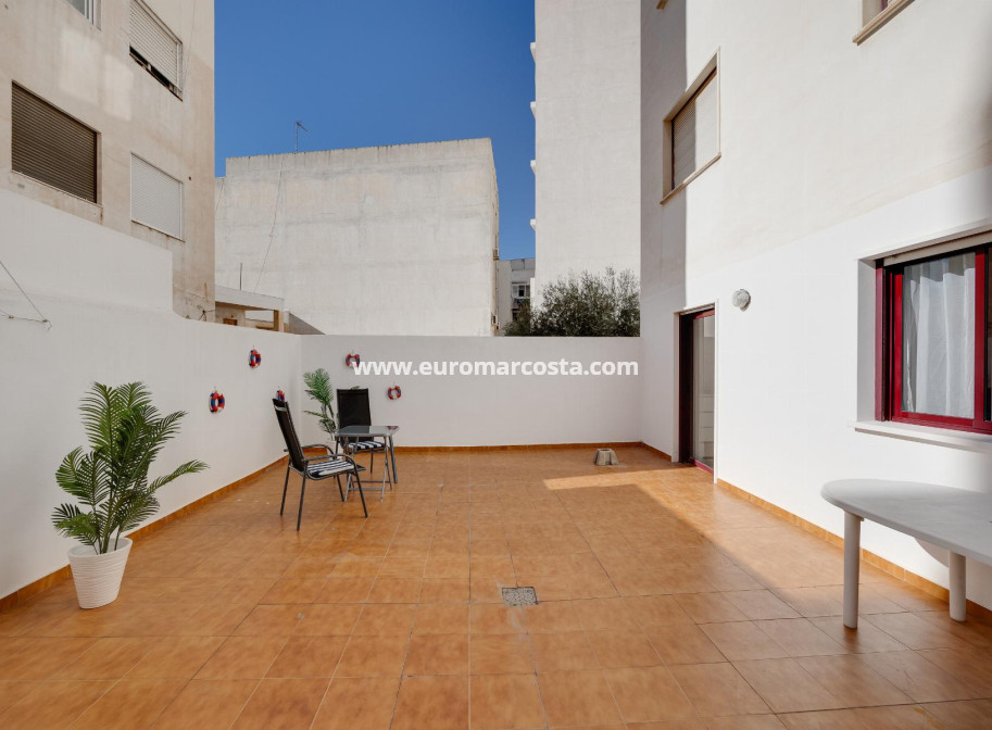 Sale - Apartment / flat - Torrevieja - TORREVIEJA