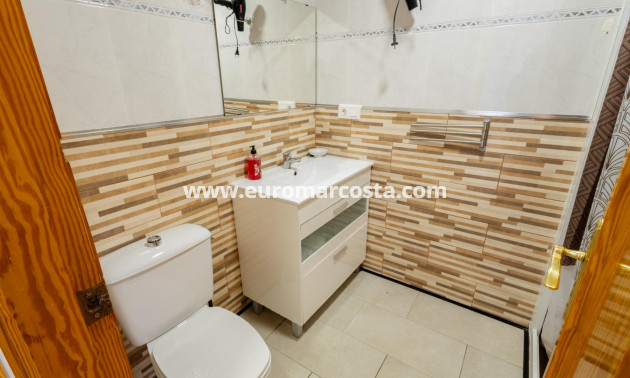 Sale - Apartment / flat - Torrevieja - TORREVIEJA