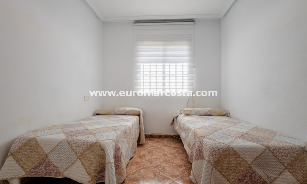 Sale - Apartment / flat - Torrevieja - TORREVIEJA