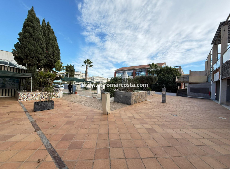 Venta - Comercial - Orihuela Costa - Lomas de Cabo Roig-Los Dolses