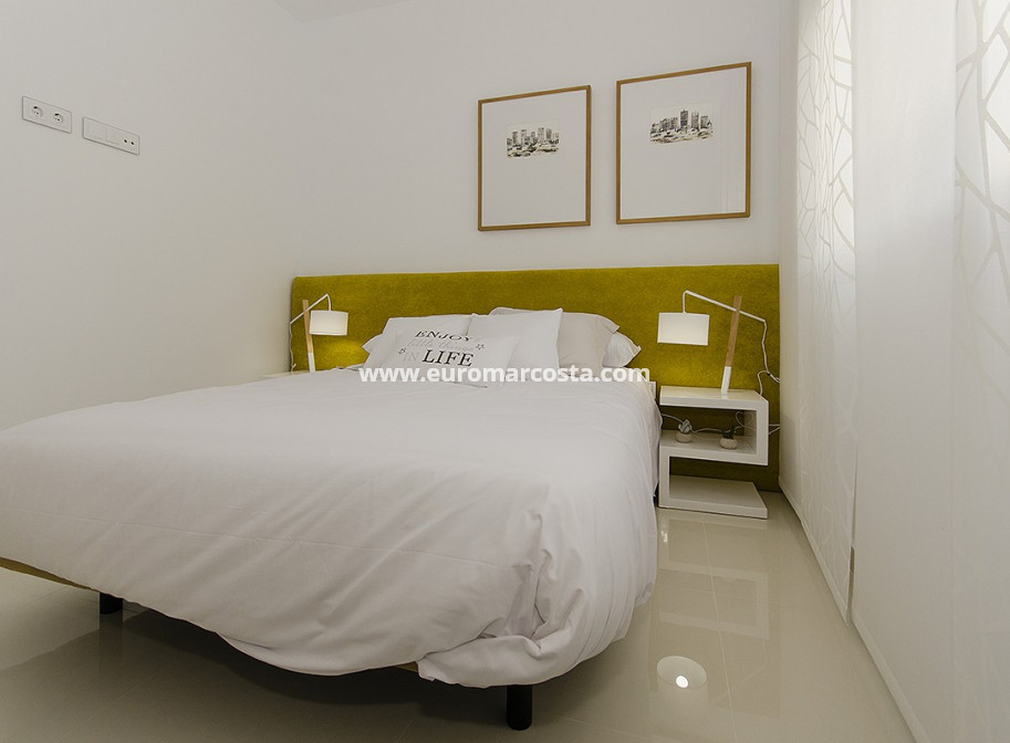 Venta - Modelo Silvia - Orihuela Costa