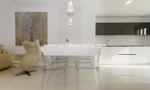 Venta - Modelo Silvia - Orihuela Costa