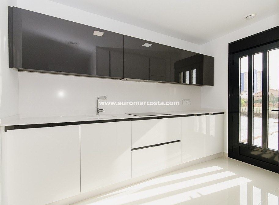 Venta - Modelo Silvia - Orihuela Costa
