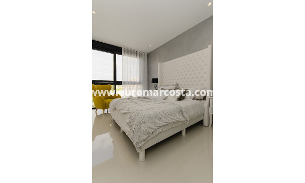 Venta - Modelo Silvia - Orihuela Costa
