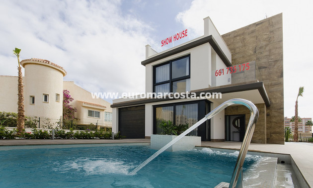 Venta - Modelo Silvia - Orihuela Costa