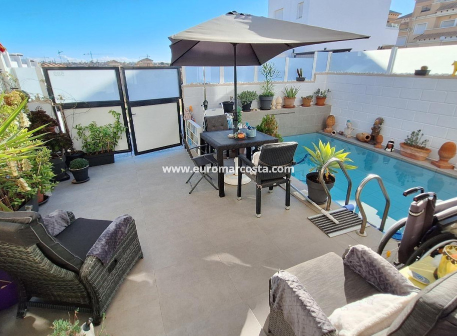 Venta - Villa - Orihuela Costa - Lomas de Cabo Roig-Los Dolses