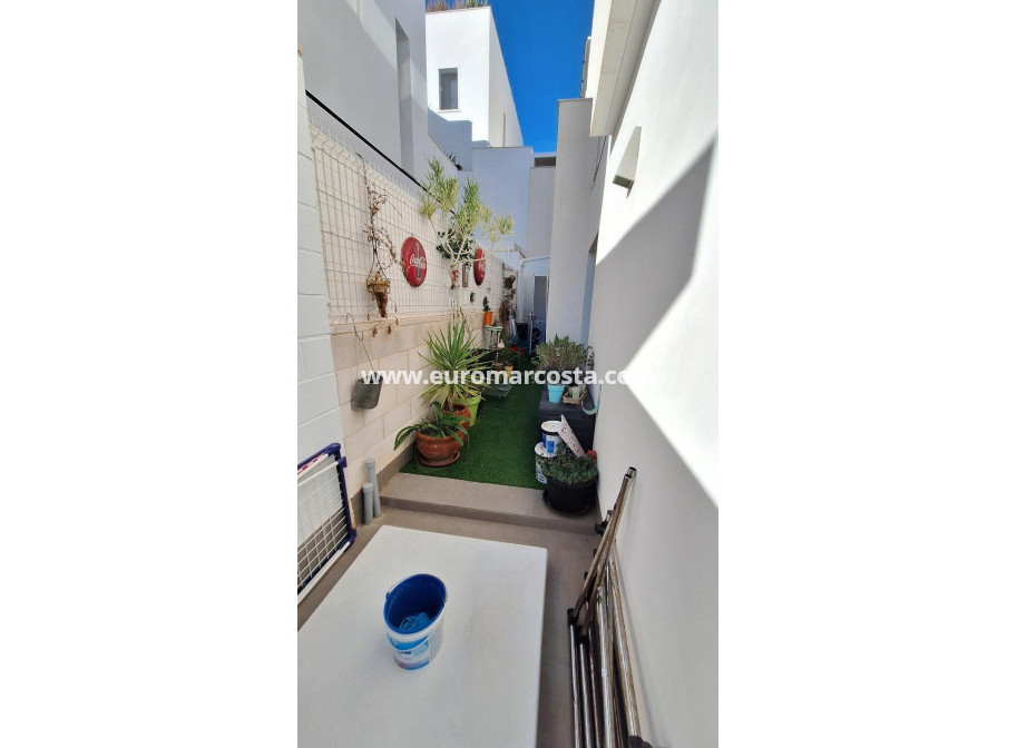 Venta - Villa - Orihuela Costa - Lomas de Cabo Roig-Los Dolses