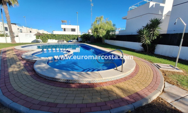 Venta - Villa - Orihuela Costa - Lomas de Cabo Roig-Los Dolses