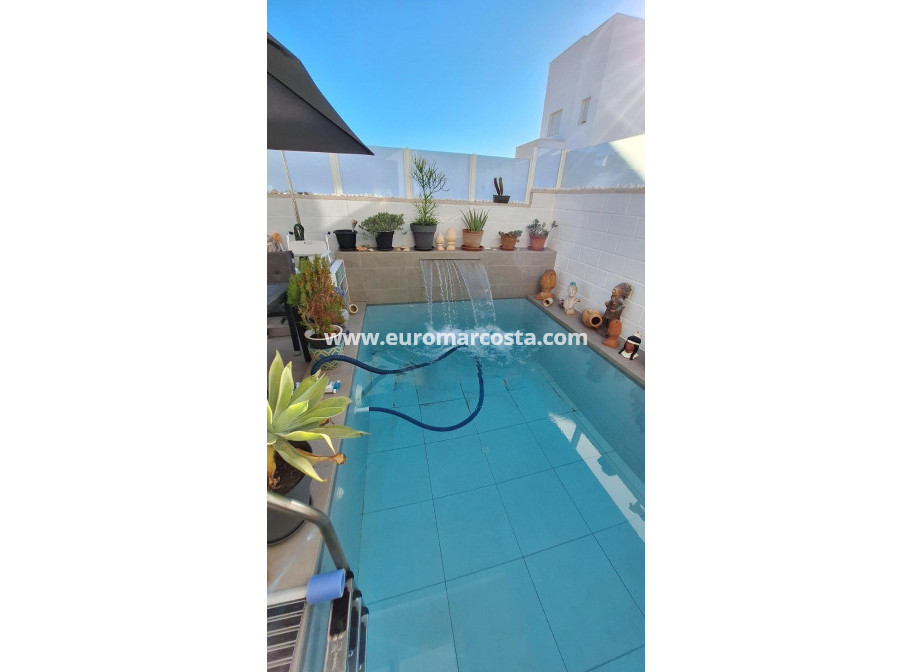 Venta - Villa - Orihuela Costa - Lomas de Cabo Roig-Los Dolses