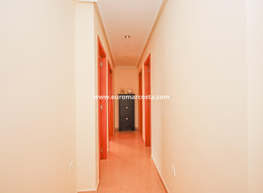 Sale - Apartment / flat - Torrevieja - TORREVIEJA