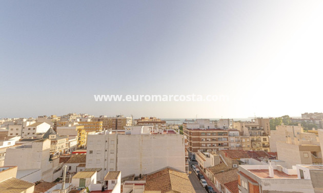 Sale - Apartment / flat - Torrevieja - TORREVIEJA