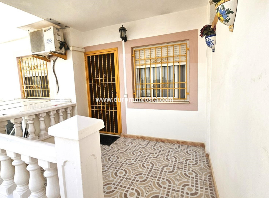 Venta - Bungalow Planta Baja - Torrevieja - TORREVIEJA