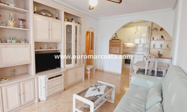 Venta - Bungalow Planta Baja - Torrevieja - TORREVIEJA