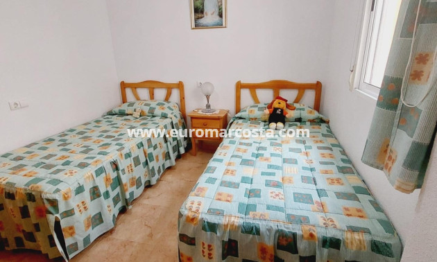 Venta - Bungalow Planta Baja - Torrevieja - TORREVIEJA