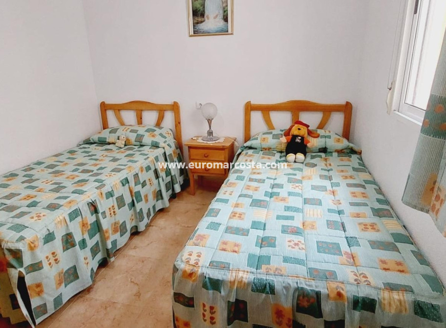 Venta - Bungalow Planta Baja - Torrevieja - TORREVIEJA