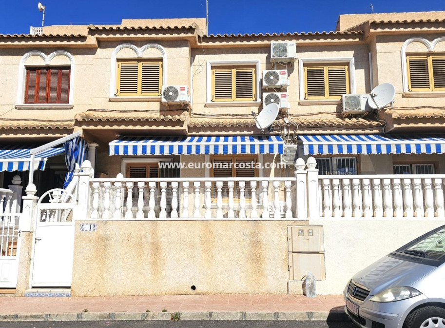 Sale - Townhouse - La Mata