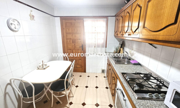 Sale - Townhouse - La Mata