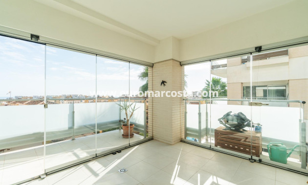 Venta - Apartamento / piso - Orihuela Costa