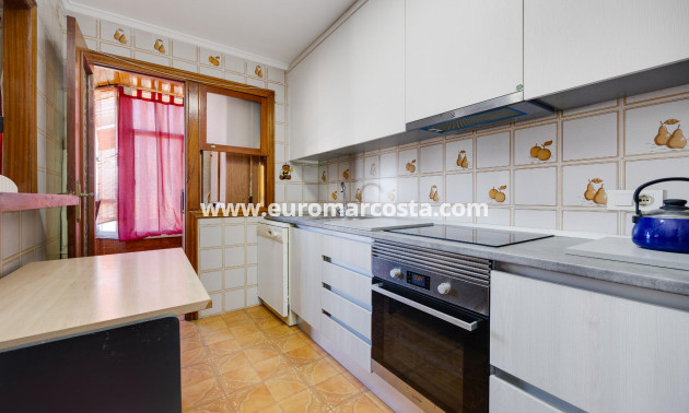 Sale - Apartment / flat - Torrevieja - TORREVIEJA