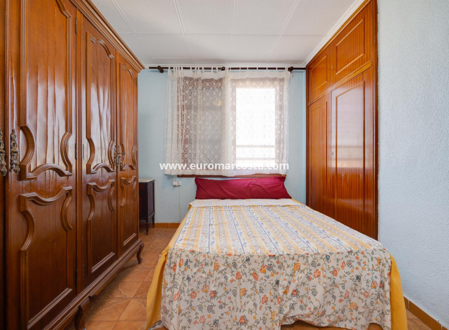 Sale - Apartment / flat - Torrevieja - TORREVIEJA