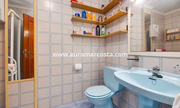 Sale - Apartment / flat - Torrevieja - TORREVIEJA