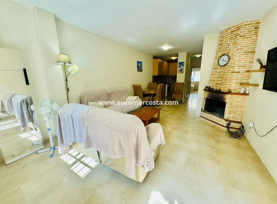 Venta - Bungalow - Torrevieja - Aguas Nuevas