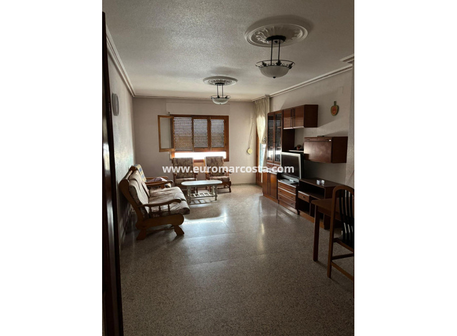 Sale - Apartment / flat - Almoradi - Comunidad valenciana